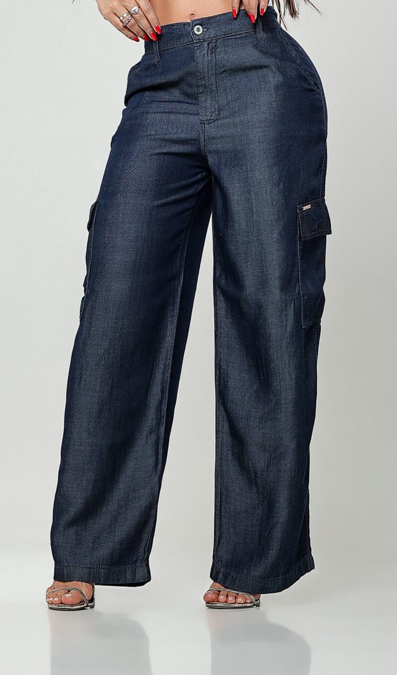 Calça Wide Leg Cargo Escura